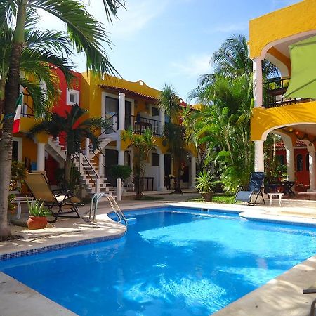 El Acuario Hotel Плая-дель-Кармен Экстерьер фото