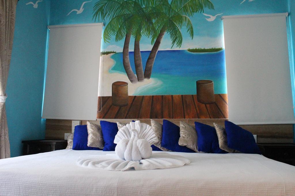 El Acuario Hotel Плая-дель-Кармен Экстерьер фото