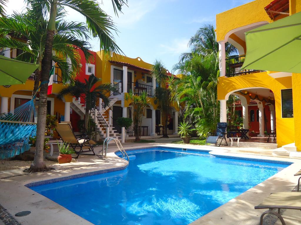 El Acuario Hotel Плая-дель-Кармен Экстерьер фото