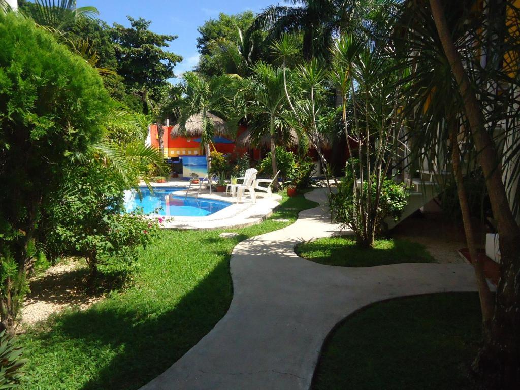 El Acuario Hotel Плая-дель-Кармен Экстерьер фото